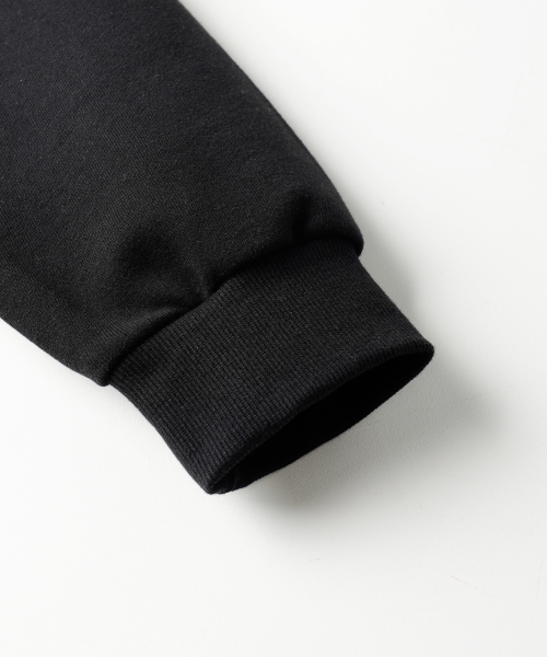 Daycut Crop Sweatshirts Black KJMT2648