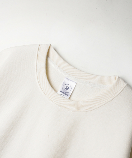 Daycut Crop Sweatshirts Cream KJMT2648