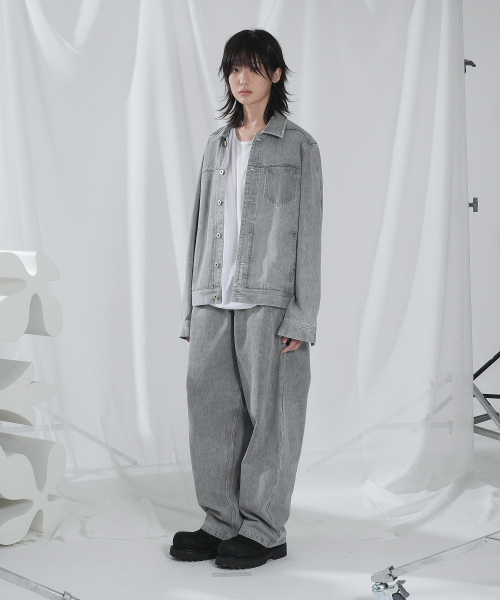 OUTSEAM CURVED DENIM PANTS [GREY]