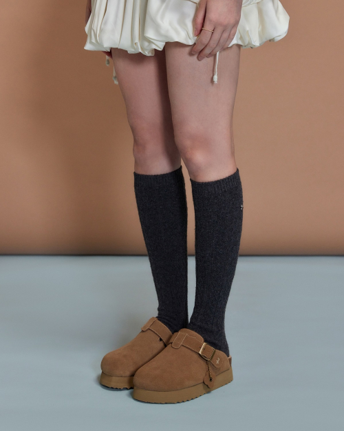 TOFFEE Suede Clogs Beige OZV5GA146E