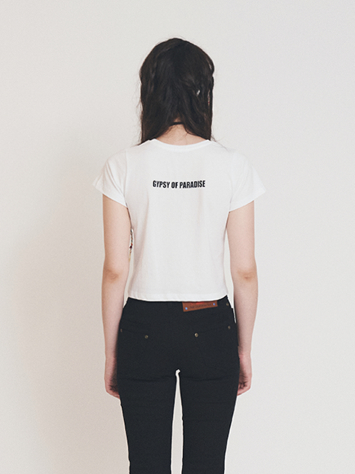 STICKER BOMB CALIE CROP T-SHIRT WHITE