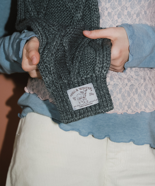 DIAMOND CABLE SCARF - 4 colors