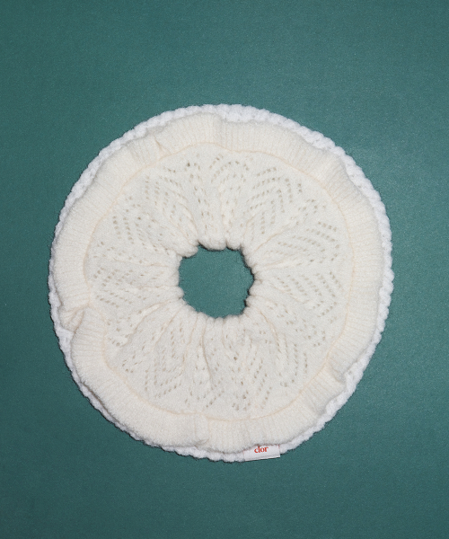 CROCHET SCRUNCHIE - 2 colors