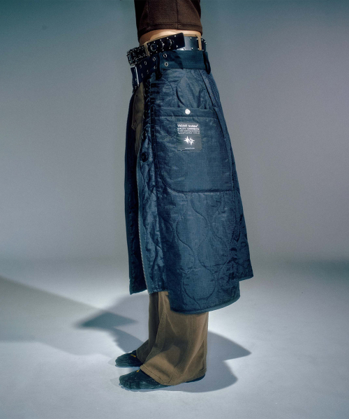 KAVI LAYERED QUILTED SKIRT BELT BLACK