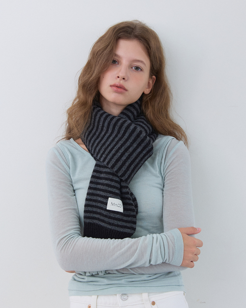 Stripe Knit muffler (charcoal black)