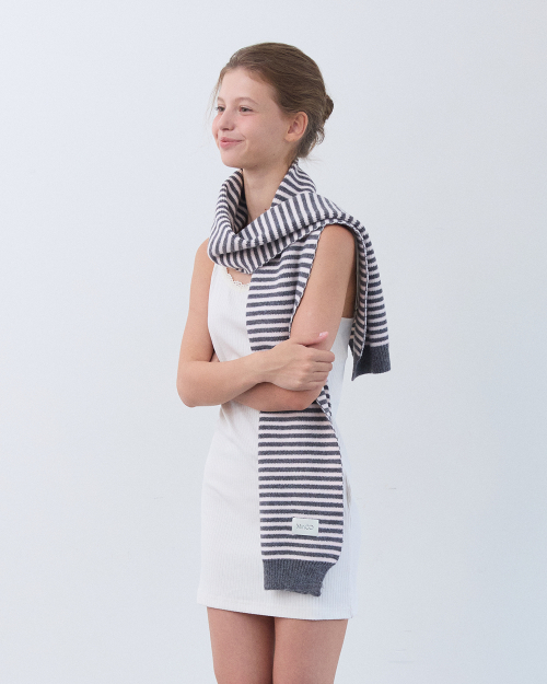 Stripe Knit muffler (pink gray)