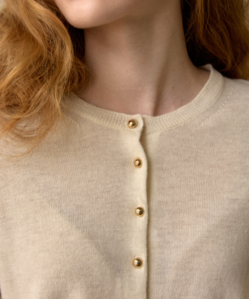 gold button cash cardigan ivory