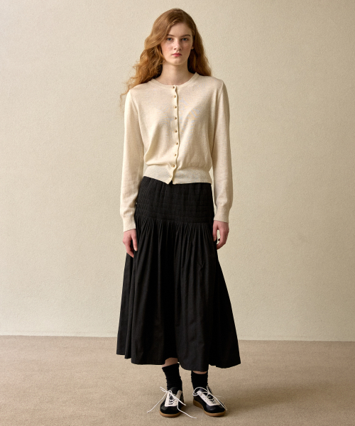 gold button cash cardigan ivory