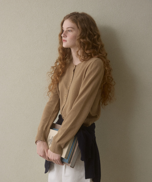 gold button cash cardigan beige
