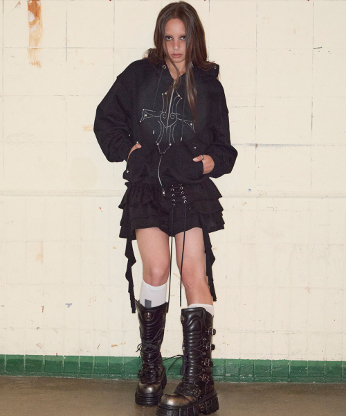 Eyelet Cross Hood Zip Up (BLACK)