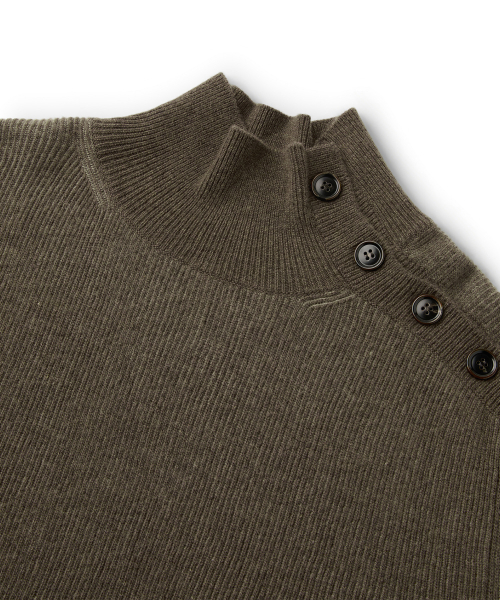 OBLIQUE TURTLENECK (BROWN)