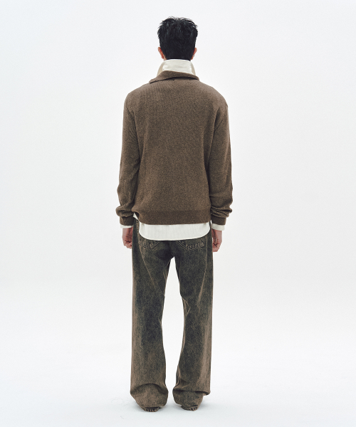 OBLIQUE TURTLENECK (BROWN)