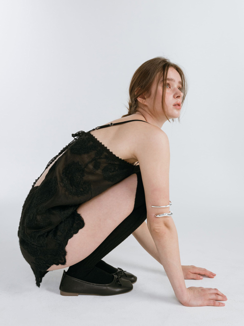 SEE-THROUGH ORGANZA BUSTIER / BLACK