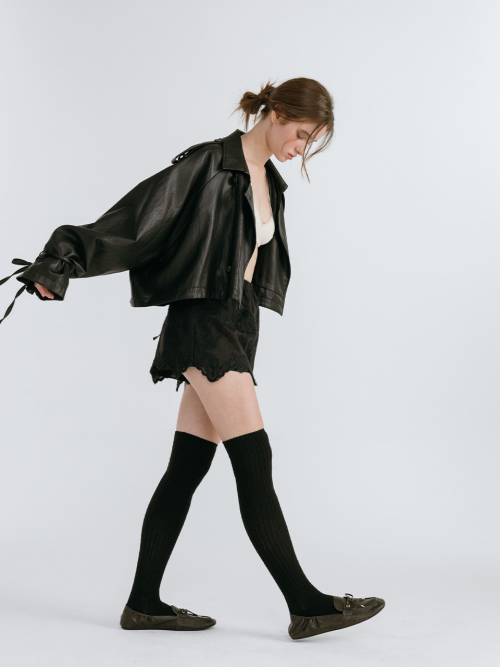 LEATHER STRAP TRENCH JACKET / BLACK