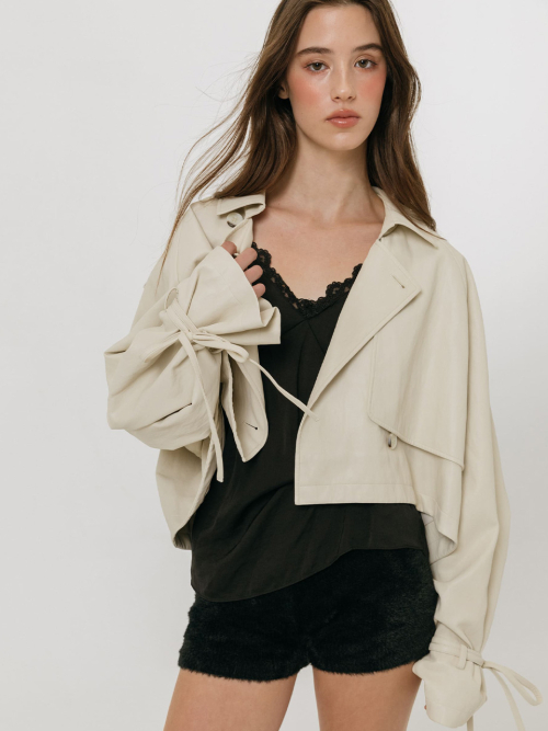 LEATHER STRAP TRENCH JACKET / IVORY