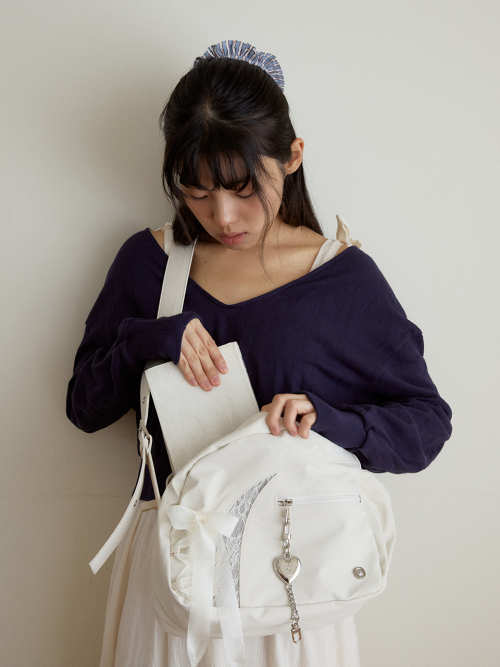 Romantique sneaker crossbody bag_ivory