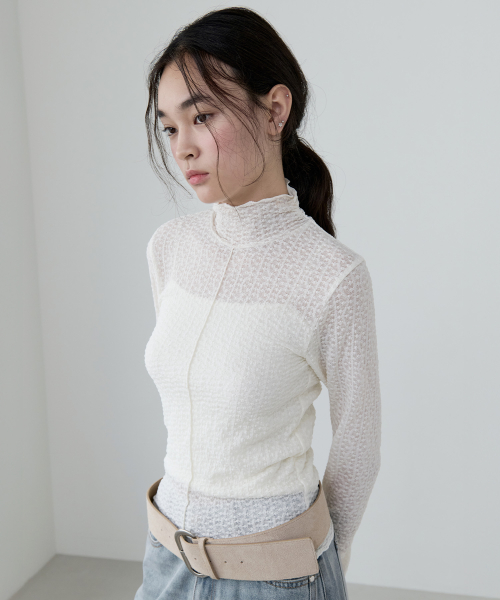 SHIRRING SEE-THROUGH HIGH NECK T-SHIRT IVORY