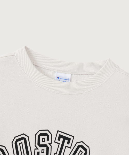 BOSTON 레귤러핏 크루넥 스웨트셔츠 Off White