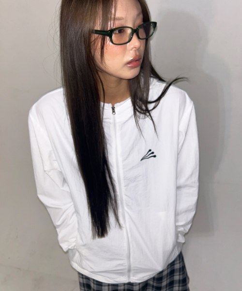 HEESU Hooded Windbreaker [White]