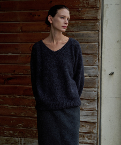 Alpaca V-Neck Knit Top[LMBEWIKN297]-2color