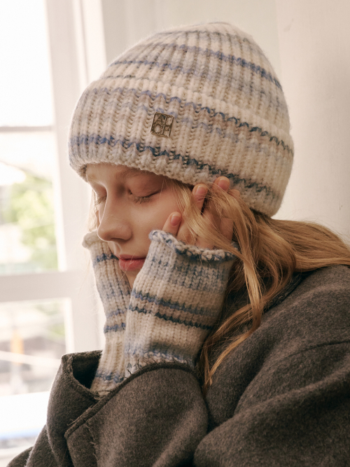 Journey Of Sky Beanie (Clear Day)