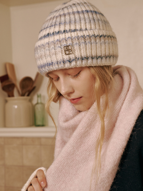 Journey Of Sky Beanie (Clear Day)