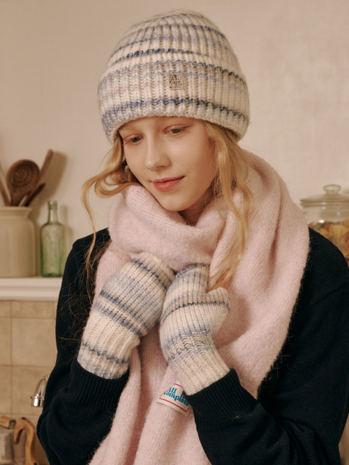 Journey Of Sky Beanie & Warmer Set (Clear Day)