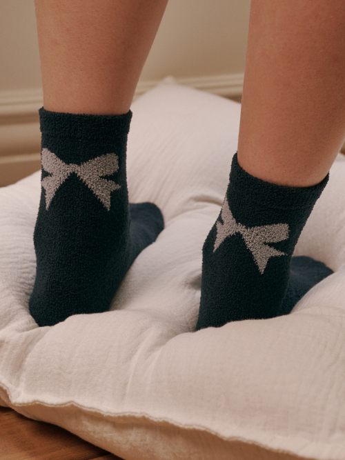 ALCP Ribbon Fluffy Socks (6 Colors)