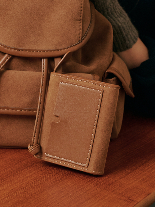 Lunar Suede Card Wallet (Camel)