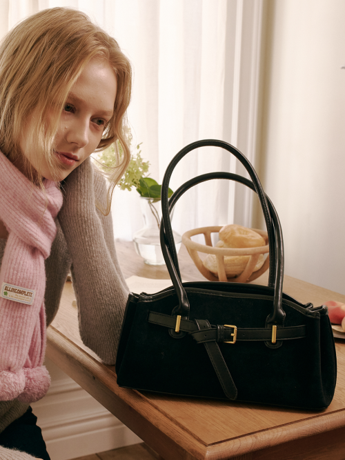 Luze Suede Bag (Black)