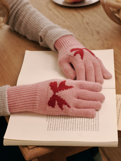 Ribbon Wool Gloves (Strawberry)