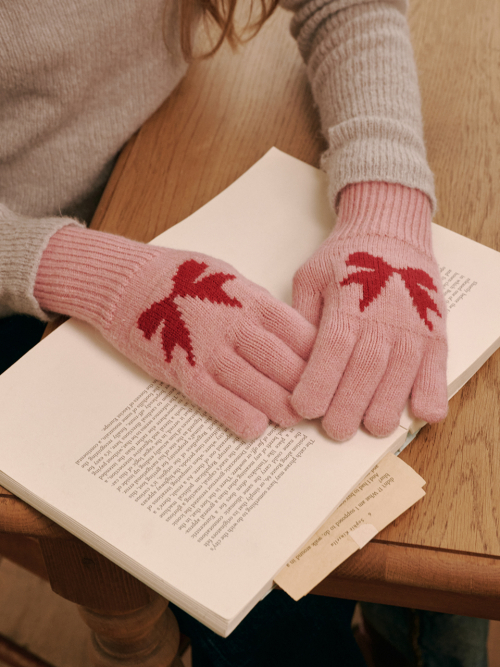 Ribbon Wool Gloves (Strawberry)