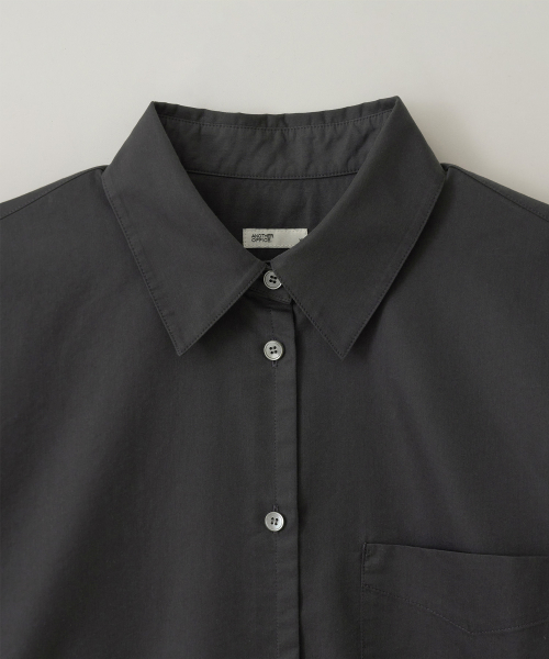 w. Tourist Shirt (Coal)