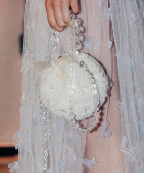 [X SUSAN FANG] FURRY BUBBLE BOW BAG - WHITE