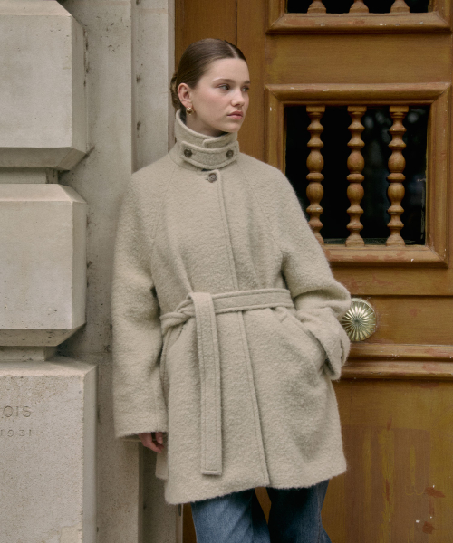Boucle Neige Half Coat Butter