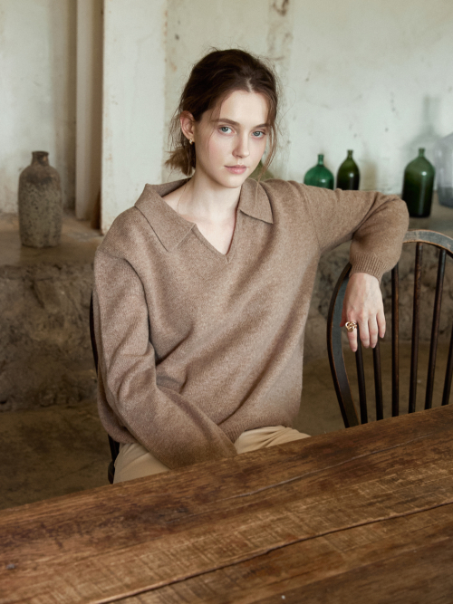 SERIN v-neck collar wool knit_MOCHA