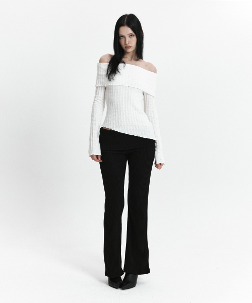 C ASYMMETRIC OFF-SHOULDER KNIT TOP_WHITE