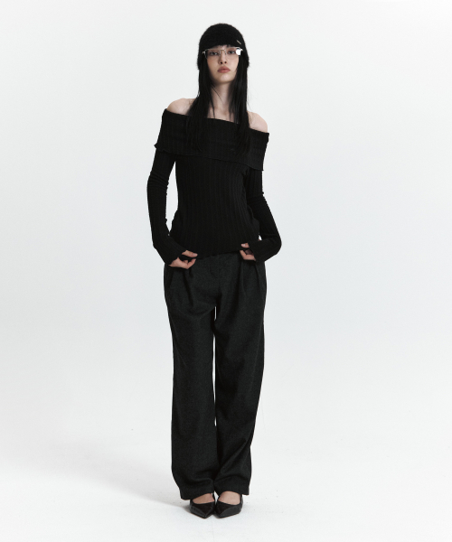 C ASYMMETRIC OFF-SHOULDER KNIT TOP_BLACK