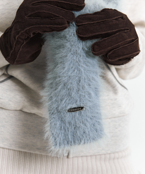 C HAIRY MUFFLER_LIGHT BLUE