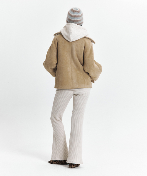 C FUR REVERSIBLE MUSTANG_BEIGE