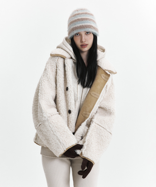 C FUR REVERSIBLE MUSTANG_BEIGE