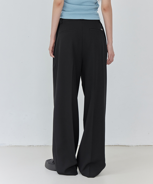 ONE-TUCK SIDE BUTTON WIDE SLACKS, BLACK
