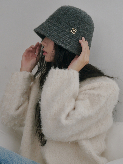 Arrow Ring Bucket Hat (Charcoal)