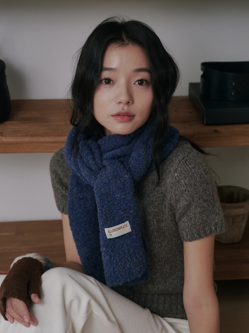 Bubble Boucle Knit Muffler (Deep Blue)