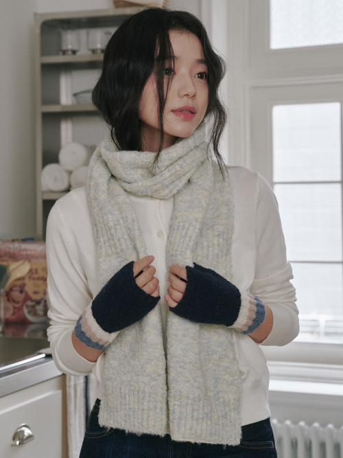 Bubble Boucle Knit Muffler (Blue Lemon)