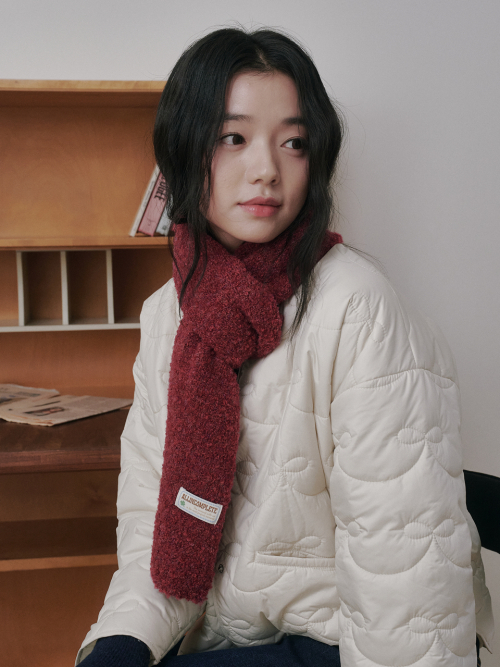 Bubble Boucle Knit Muffler (Red Wine)