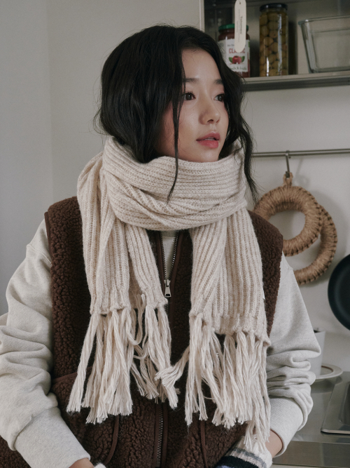 Rain Tassel Knit Muffler (Ivory)