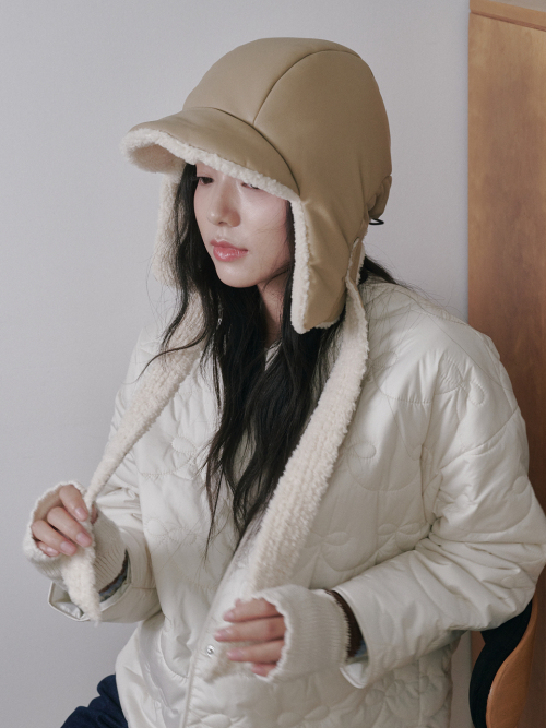 Leather Poddle Padding Balaclava (Beige)
