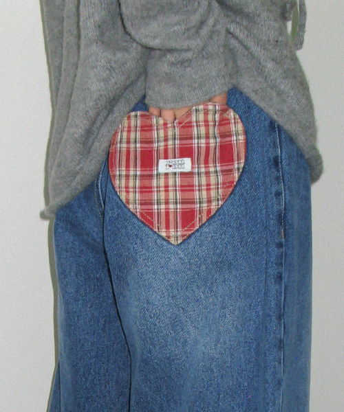 PATCH ROLL UP DENIM PANTS RED CHECK