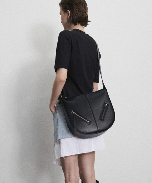 TWO ZIPPED HOBO BAG_2COLORS